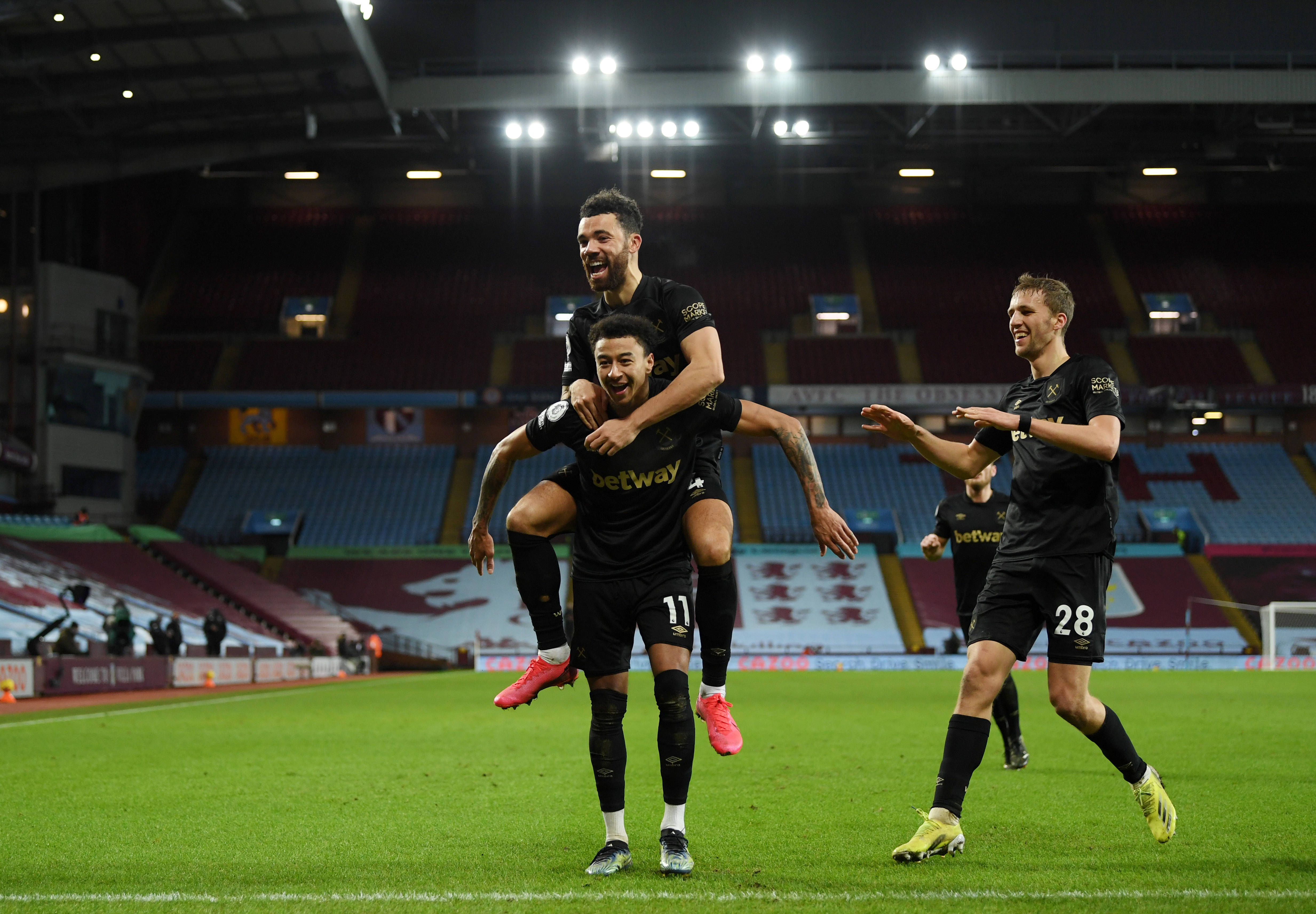 世界杯诡事录之抽签篇：重温国足被抽出的那一刻（世界杯奇闻录之抽签记：再现国足被抽中的瞬间）