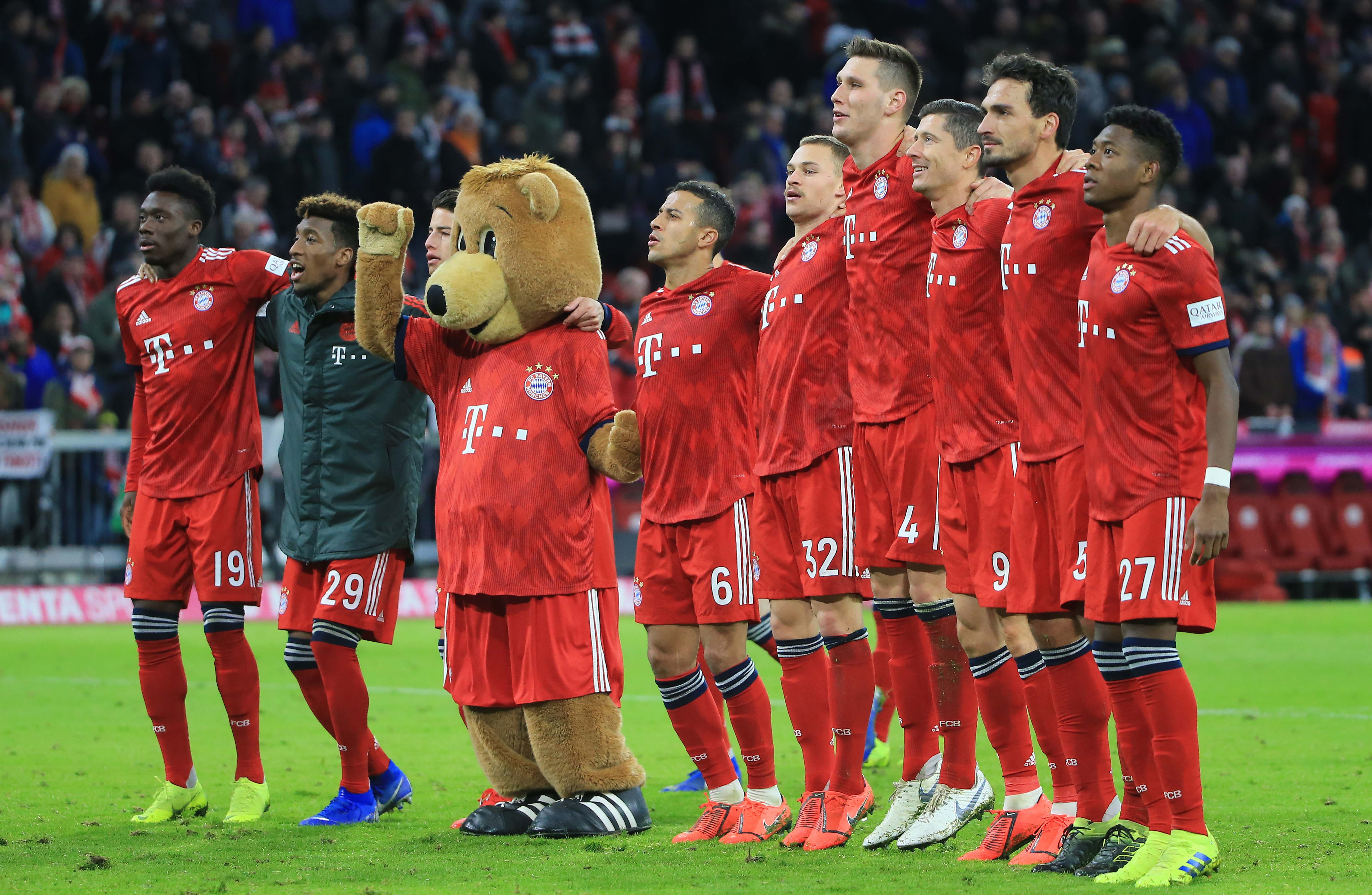 泰晤士报：明年世界杯VAR可能介入角球判罚（泰晤士报称：明年世界杯或将允许VAR参与角球判定）