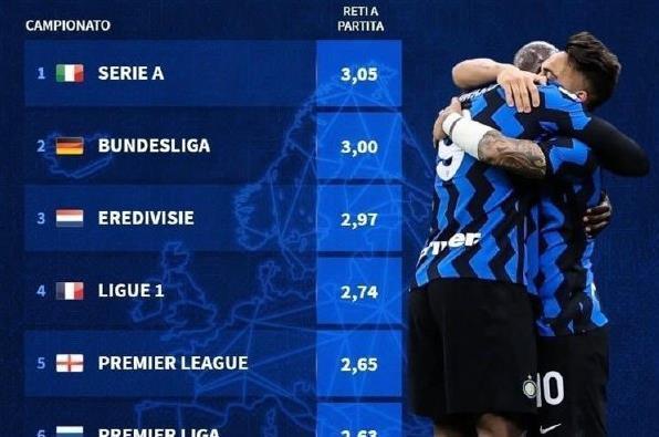 破防了！张本智和比手势，现场球迷给港队加油，日本队压力大（张本智和做手势引爆全场，球迷齐为港队助威，日本队压力陡增）