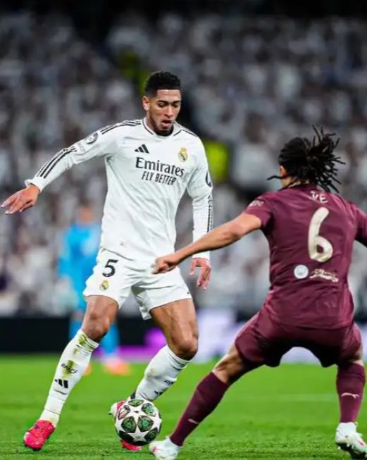 巴西前锋胡尔克39岁仍在巅峰状态！胡尔克在本赛季...（39岁胡尔克巅峰不减：巴西锋霸本赛季持续高光）